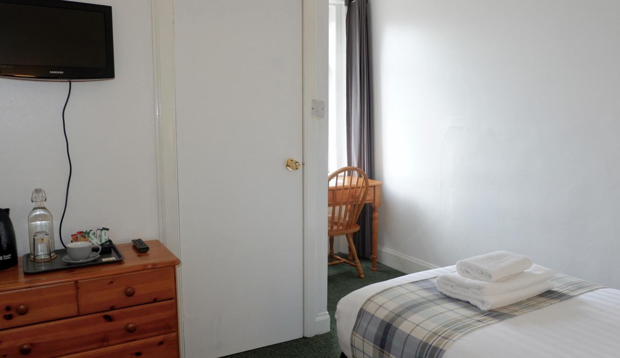 4 Friends House Hotel Edinburgh Bilik gambar
